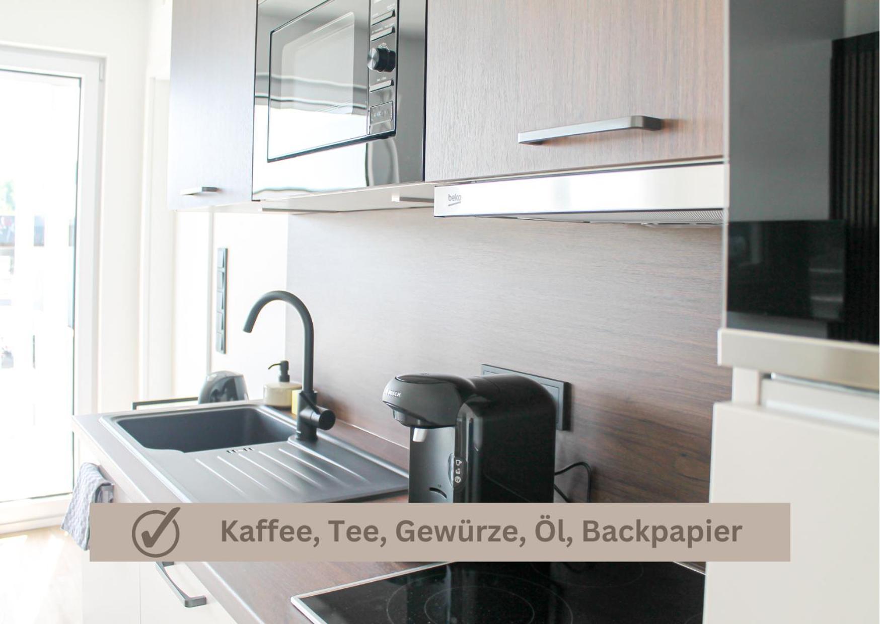 Special Apartment - Stadtnah, Balkon, Parkplatz, E-Ladestation, Gitterbox Fuer Fahrraeder, Fitnessstudio Koblenz  Exteriör bild